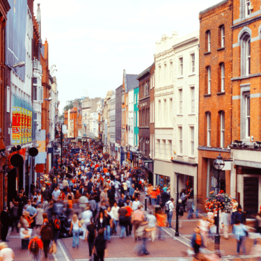 Sun (2000 × 1080 px) (1) Grafton Street